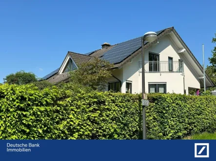 Außenansicht - Haus mieten in Möhnesee - Elegantes Einfamilienhaus zur Miete am Möhnesee 
