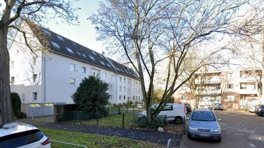 Hausfront-001 - Wohnung kaufen in Krefeld - KR-OPPUM - 59 m²- WOHNUNG ZUM WOHLFÜHLEN ODER VERMIETEN !