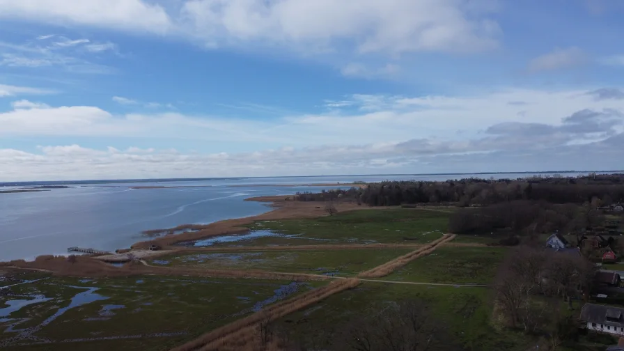 Bodden und Steganlage