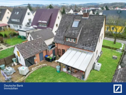 Rückseite - Haus kaufen in Lemgo - Schön saniertes Einfamilienhaus - Einziehen und Wohlfühlen im Herzen von Lippe und dem Teuto-Wald!