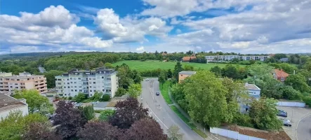 Ausblick nach Osten - Wohnung kaufen in Wiesloch - Wiesloch *** Tolle Eigentumswohnung mit einem phantastischem Ausblick!