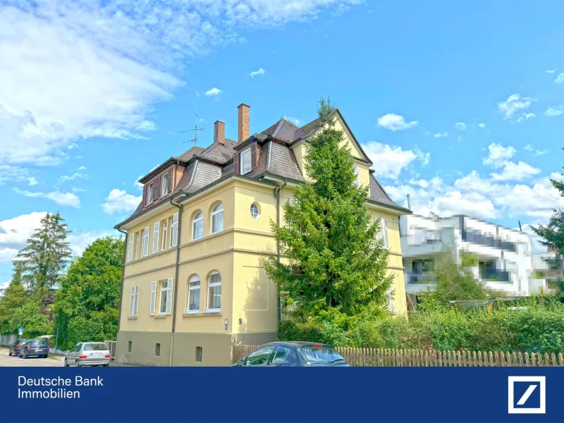 Außenansicht - Haus kaufen in Reutlingen - Historischer Charme trifft auf Kapitalanlage- attraktives 3-Familienhaus in ruhiger Lage 