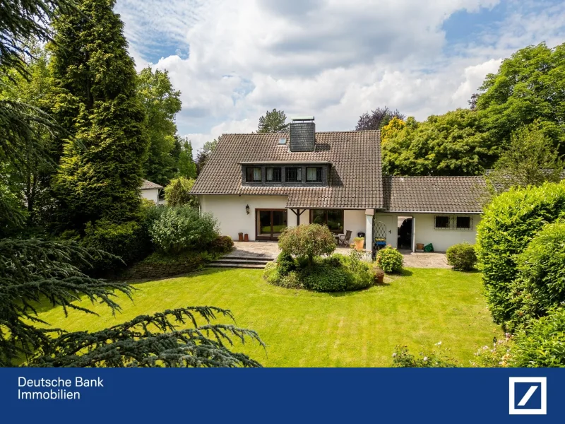 Titel - Haus kaufen in Mülheim - Architektonische Besonderheit auf traumhaftem Grundstück in bester Lage Mülheims