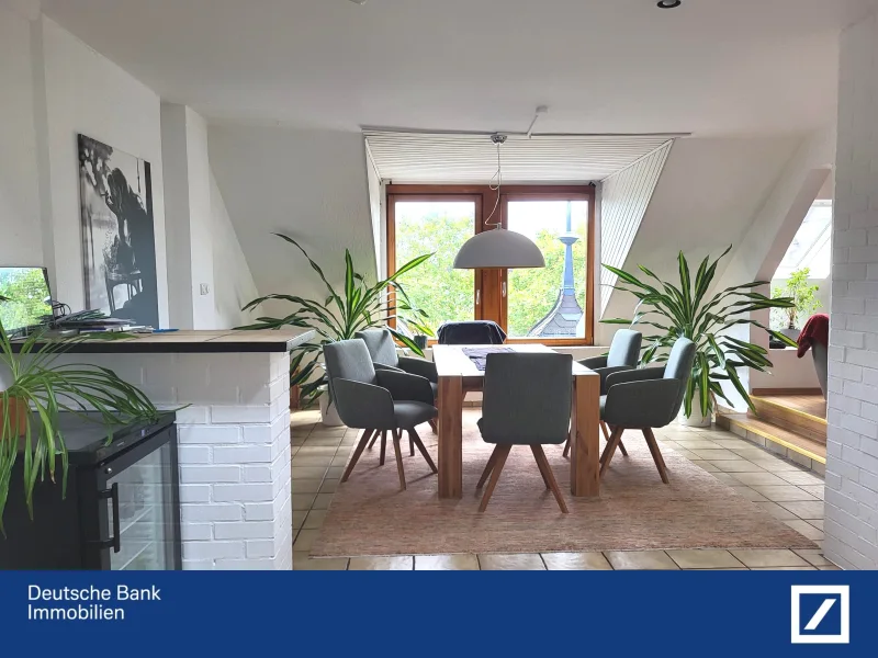 Helles Esszimmer - Wohnung kaufen in Wiesbaden - Exklusive Penthouse 167 qm mit atemberaubendem Blick auf die Russische Kapelle in Wiesbaden !