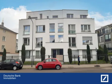 Hausansicht - Wohnung kaufen in Frankfurt - Repräsentative Eigentumswohnung im Dichterviertel