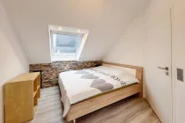 Schlafzimmer DG