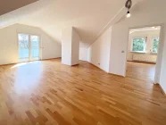 Wohnbereich/Schlafzimmer DG