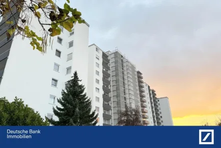 Hausfront vorne - Wohnung kaufen in Erlensee - Die Alternative zum Festgeld - Eigentum schaffen