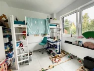 1. Kinderzimmer  oder Büro