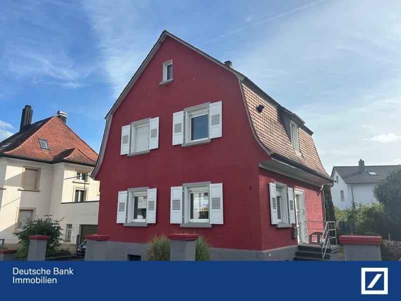 Aussenansicht - Haus mieten in Singen - Solides Einfamilienhaus mit Dachterrasse in sehr guter Lage