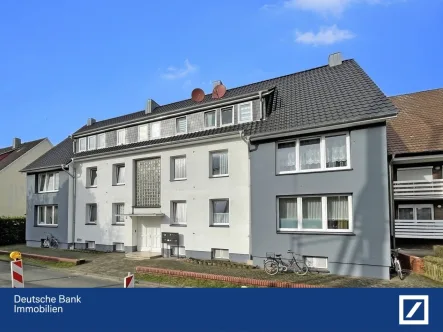 Strassenansicht - Wohnung kaufen in Vechta - 4 Zimmer Wohnung, 5 Minuten zur Uni!