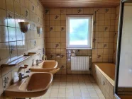 Badezimmer EG