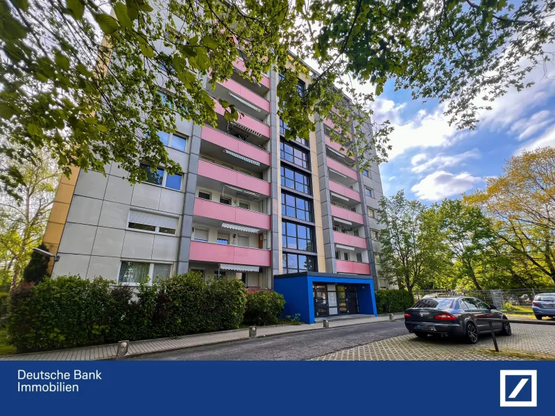 Eingansbereich - Wohnung kaufen in Nürnberg - Komfortabel und stilvoll: Geräumige 4-Zimmer-Wohnung mit Klimaanlage, Einbauküche und Parkettboden!!