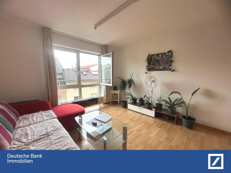 Wohn und Schlafzimmer WE 993 - Wohnung kaufen in Fürth - !!! Attraktives Anlageobjekt - Vermietetes Apartment im Herzen der Südstadt von Fürth !!! 