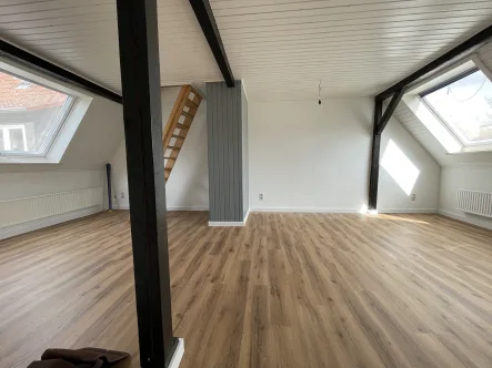 Wohnen - Wohnung kaufen in Bad Harzburg - Modernisierte Dachgeschosswohnung in guter Lage