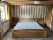 Schlafzimmer möbliert