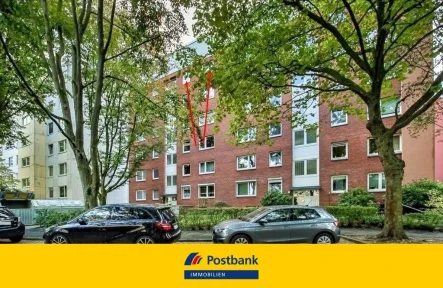 Außenanischt - Wohnung kaufen in Hamburg - Charmante Eigentumswohnung über den Dächern Hamburgs mit Tiefgaragenstellplatz in Hamburg- Meiendorf
