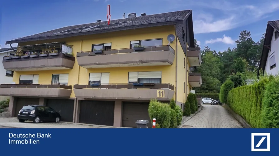 Hausansicht Straßenseite - Wohnung kaufen in Neuenbürg - *** Sonnige Dachgeschoss- Wohnung ... schöner wohnen auf der Wilhelmshöhe ***