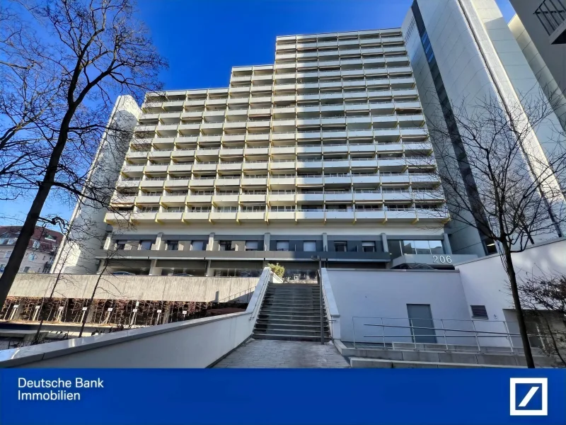 Hausansicht - Wohnung kaufen in München - Sonniges Apartment im 9. Stock mit traumhafter Aussicht über die Stadt!