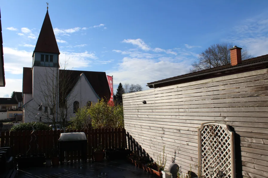 Große Sonnen-Terrasse!