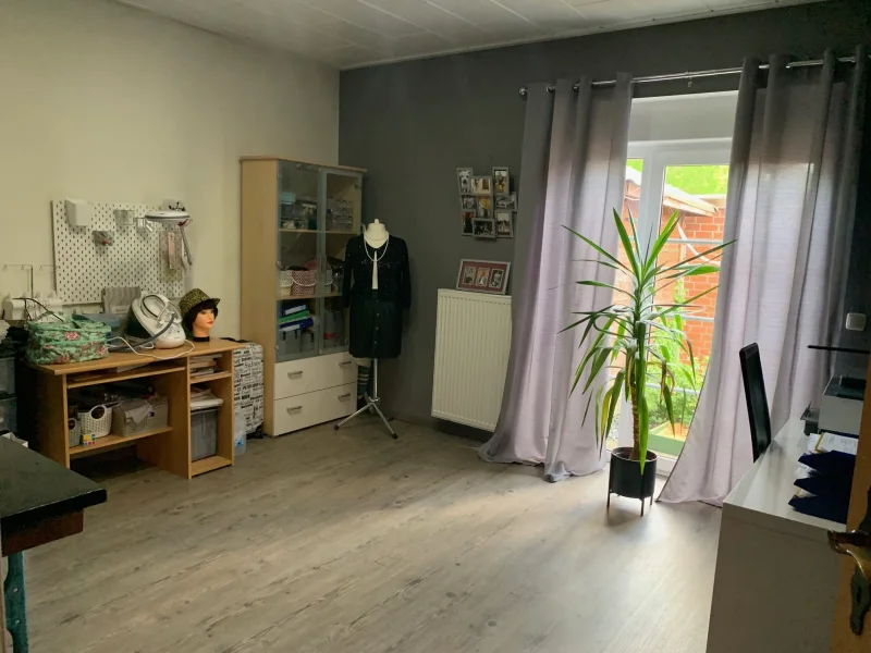 Kinderzimmer / Büro