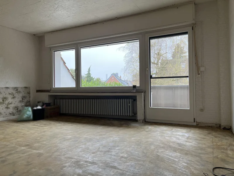 Schlafzimmer Blick zum Balkon