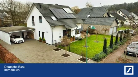 Frontansicht - Haus kaufen in Kalkar - Freistehendes-energieeffizientes und modernes Einfamilienhaus