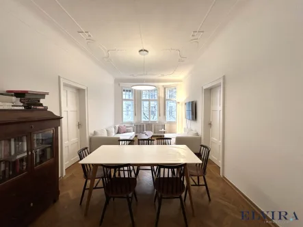 Wohn-/Esszimmer - Wohnung mieten in München - ELVIRA! Schwabing, befristet auf 2 Jahre, traumhafte und möblierte 3,5-Zimmer-Wohnung mit Balkon