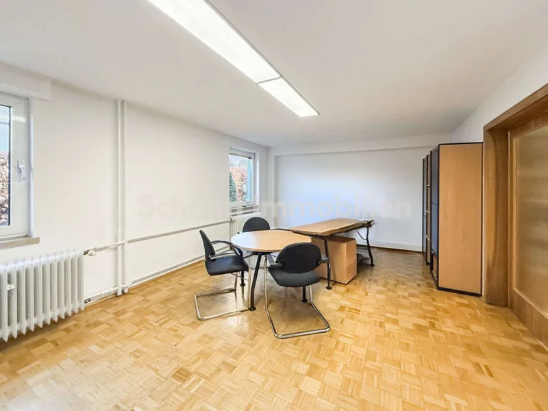 EG - Büro Durchgangsraum