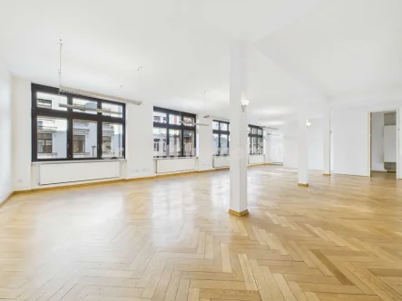 Büro-Praxis-Fläche Ansicht 1 - Büro/Praxis mieten in Frankfurt am Main - Büro- oder Praxisetage. 255 m² Stilaltbau. Im Bahnhofsviertel