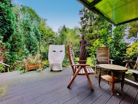 Terrasse mit Gartenzugang - Wohnung kaufen in Bochum - Idyllisches Wohnen in begehrter Ehrenfeld-Lage