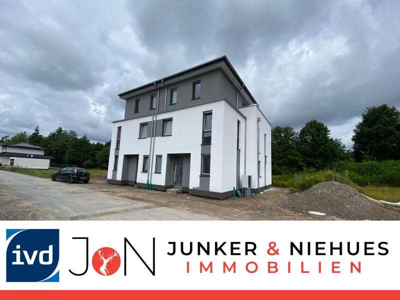 www.junkerundniehues.de - Haus kaufen in Bielefeld - Neubau Doppelhaushälfte mit viel Platz für die ganze Familie