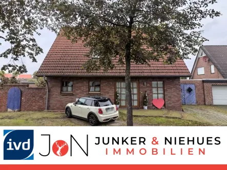 www.junkerundniehues.de - Haus kaufen in Gütersloh - Einfamilienhaus mit großem Garten in Friedrichsdorf