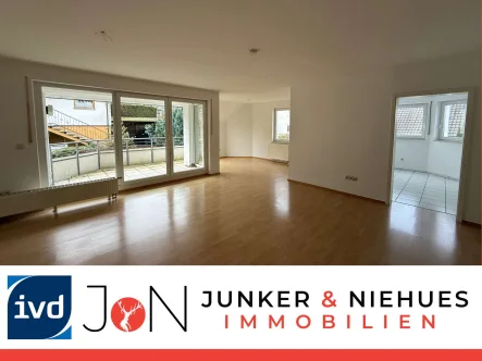 www.junkerundniehues.de - Wohnung kaufen in Oerlinghausen - Lichtdurchflutete Eigentumswohnung mit Balkon und Tiefgarage in Oerlinghausen