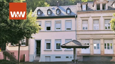 Straßenansicht - Haus kaufen in Kirn - Hier sagt man... "Ich bin Kirner" - Werden Sie es auch - schönes Reihenmittelhaus in zentraler Lage