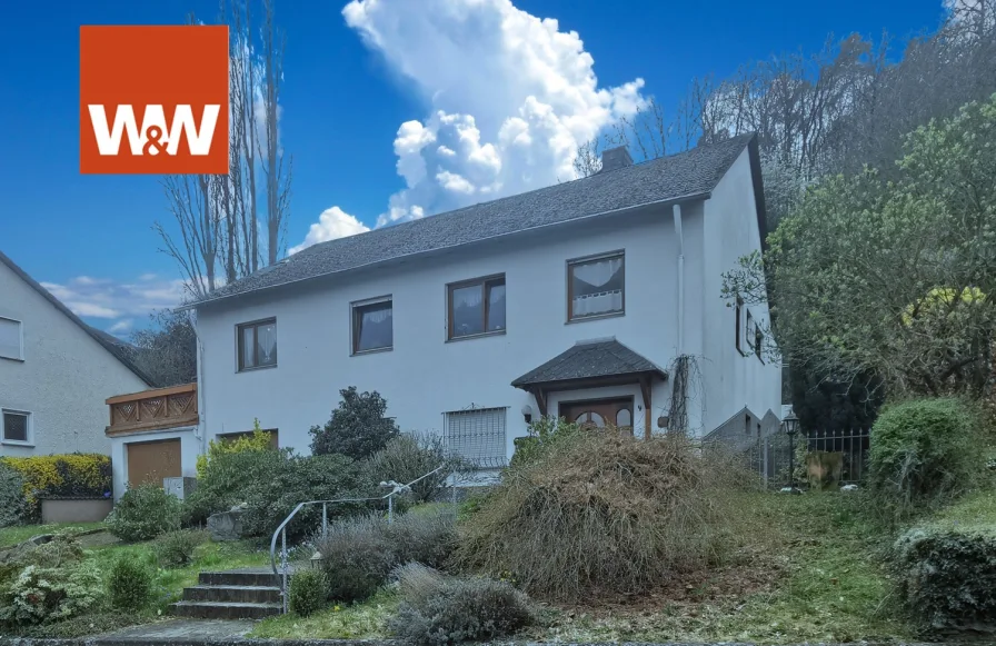 Hausfront 4 - Haus kaufen in Boppard / Buchenau - #Toller Bungalow mit Weitblick auf Burg Sterrenberg & Burg Liebenstein