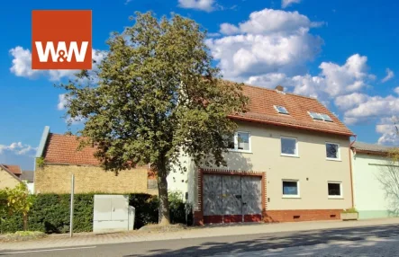 Hausfront 3 - Haus kaufen in Gabsheim - Die Belohnung für langes suchen ...