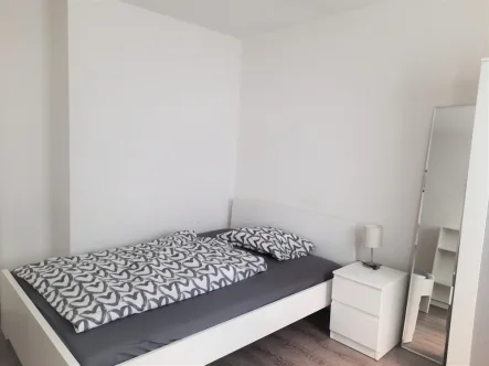 WG Zimmer - Wohnung mieten in Saarbrücken - ** Attraktives WG Zimmer in modern eingerichteter Wohnung  in Alt Saarbrücken**