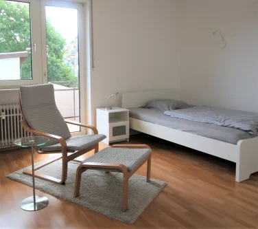 WG Zimmer - Wohnung mieten in Alt Saarbrücken - **Großes WG Zimmer mit Balkon in Alt Saarbrücken**