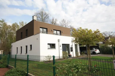 Süd-Ost-Ansicht - Wohnung kaufen in Verden - ZURZEIT RESERVIERT: Junge und moderne Wohnung in begehrter Lage!