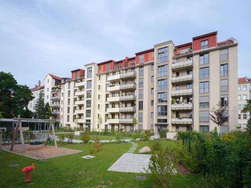 header-stadtanger Innenhof - Wohnung kaufen in Leipzig - 3-Zimmer-Wohnung mit Abstellraum und Balkon