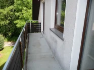 Balkon mit Markise vor Wohn- u. Schlafzimmerzmimmer