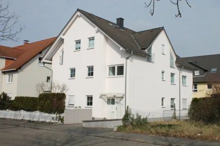 Vorderansicht1 - Wohnung kaufen in Hanau - "Provisionsfrei" Schicke Wohnung mit Sonnenbalkon in Hanau-Steinheim