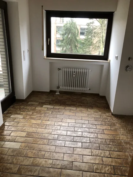 Küche - Wohnung mieten in Mönchengladbach - Sehr schöne helle 3 Zimmer-Wohnung mit Balkon