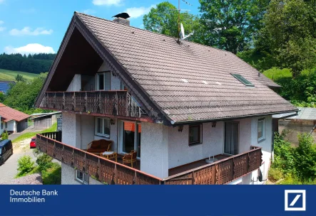 Aussenansicht - Haus kaufen in Birkenau - Großzügiges Zweifamilienhaus in Birkenau Löhrbach