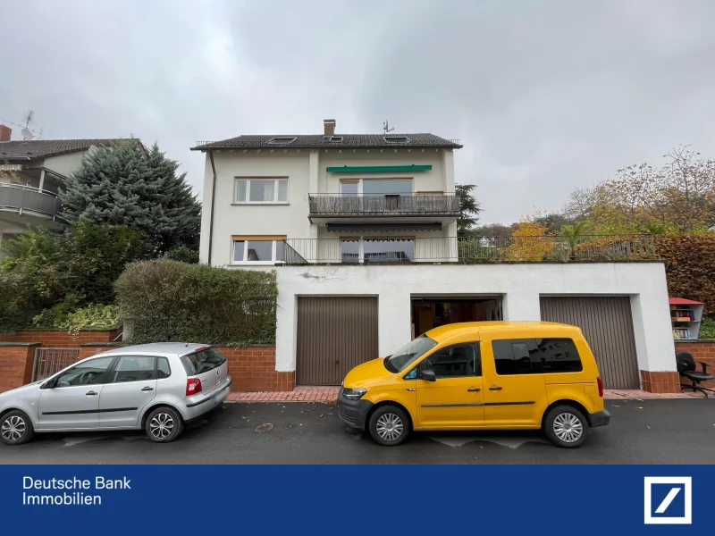 Straßenansicht - Haus kaufen in Leimen - Renditeobjekt in Bestlage von Leimen mit Baugrundstück