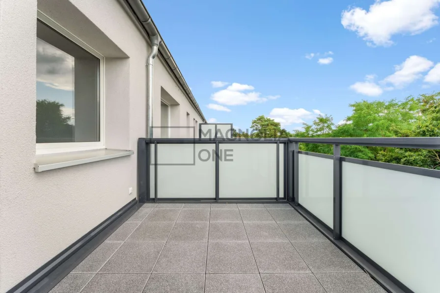 Balkon mit Ausblick ins Grüne - Wohnung mieten in Joachimsthal - Helle 2-Zimmer-Wohnung mit Balkon in Joachimsthal