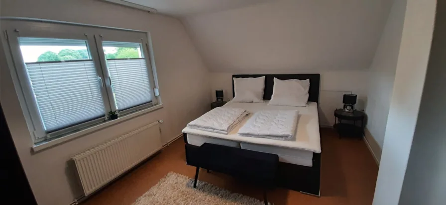 Schlafzimmer OG