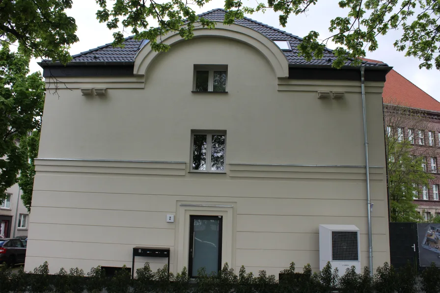 Vorderansicht Haus 2