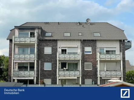 Ansicht Rückseite - Haus kaufen in Duisburg - Solide, neuwertige Kapitalanlage